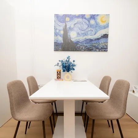 Lägenhet Mm New Cozy Modern