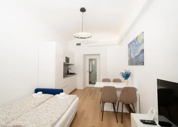 Mm New Cozy Modern Apartma