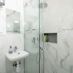 Mm New Cozy Modern ليوبليانا